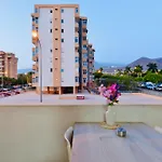 In Cristianos Balcony And On Foot Апартаменты